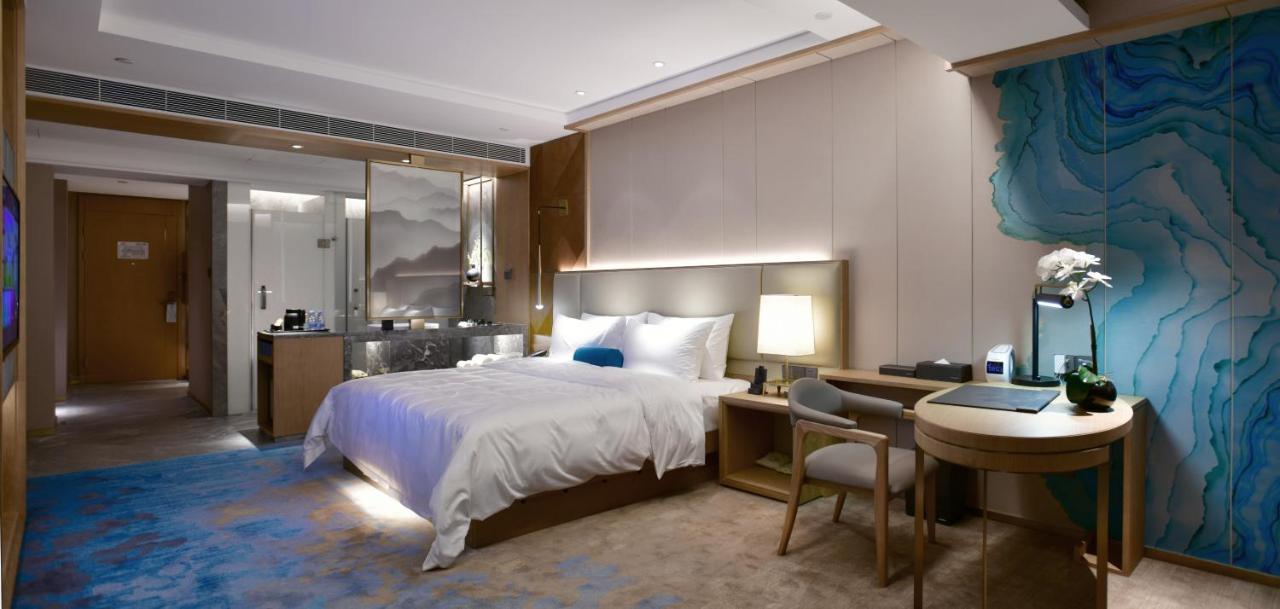 Royce Hotel Shenzhen Buitenkant foto