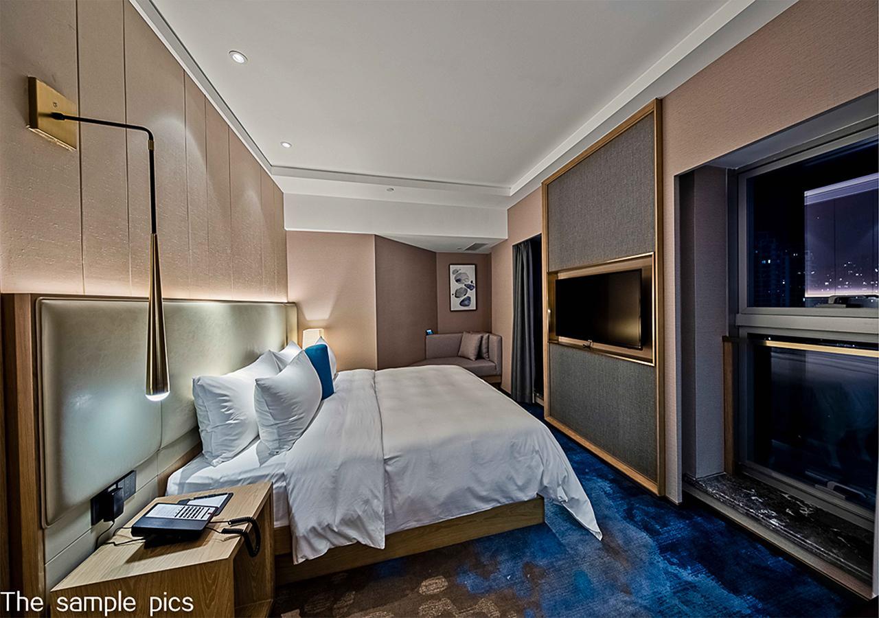 Royce Hotel Shenzhen Buitenkant foto